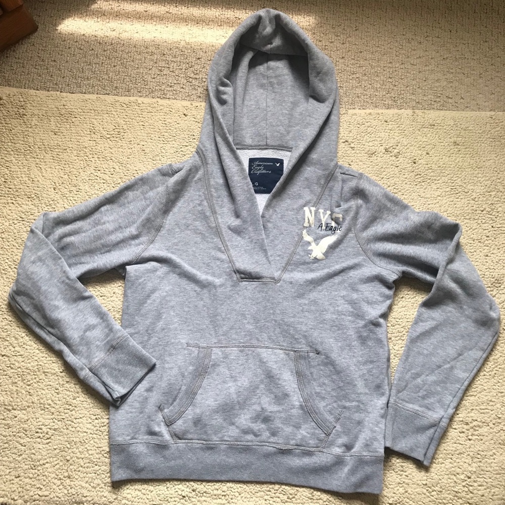 American Eagle long sleeve sweater